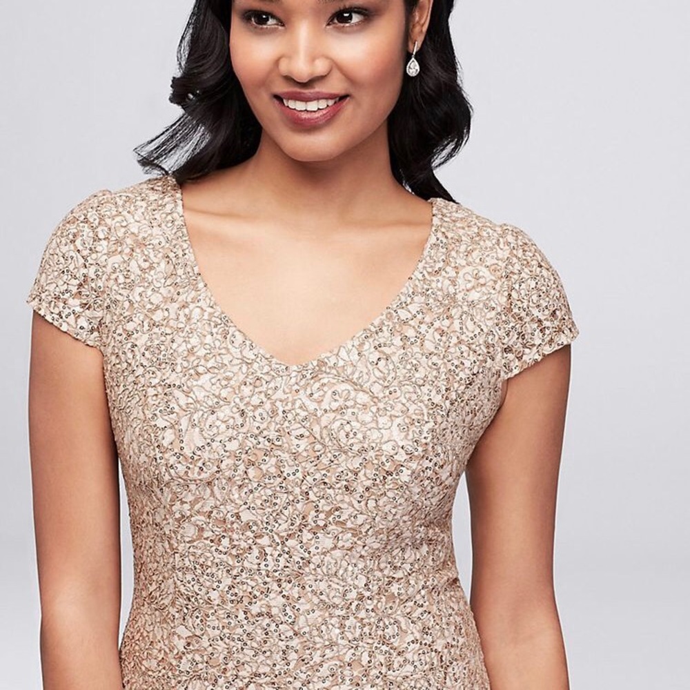 ALEX EVENING GOLD SIZE 12